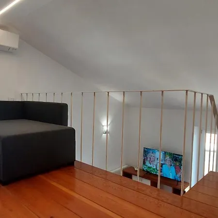 公寓 La Mansarda Sul Golfo 韦内雷港